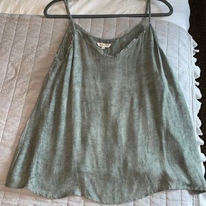 Mystree size m, olive green top, runs true to size, never worn